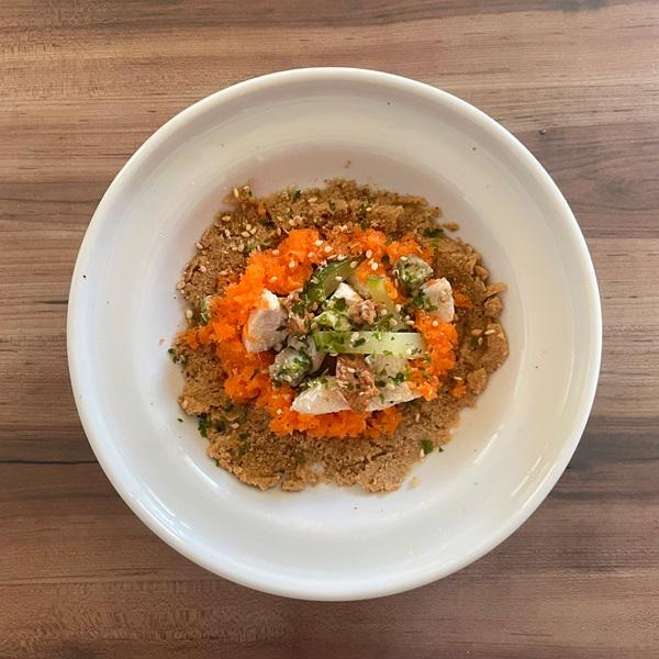 チキンと香ばし素材の夏ごはん