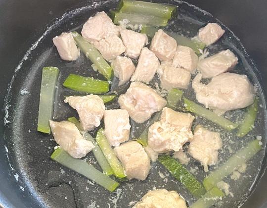 チキンと香ばし素材の夏ごはん作り方２