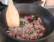 鶏砂肝とチンゲン菜のショウガ炒め作り方２
