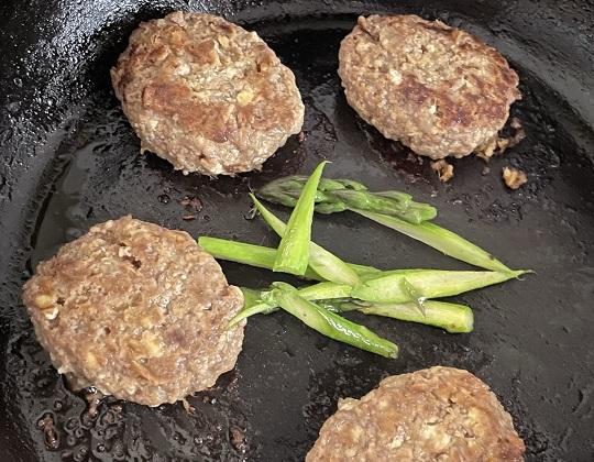 鹿肉の豆腐入りハンバーグ作り方４