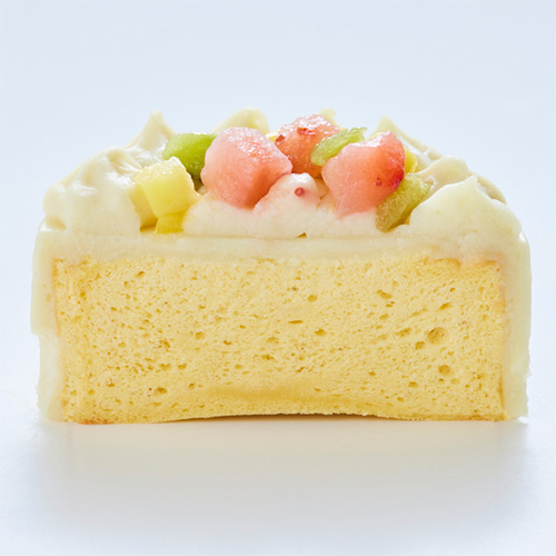 ペルテスイーツ　豆乳クリームと米粉のケーキ さつまいも