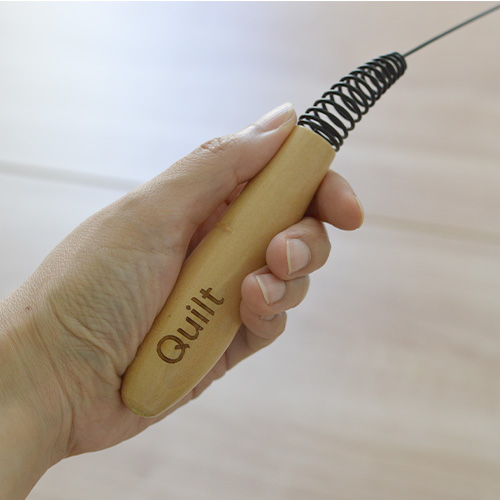 Quilt　付け替えできる猫じゃらしセット　キラキラ光るタイベックリボン