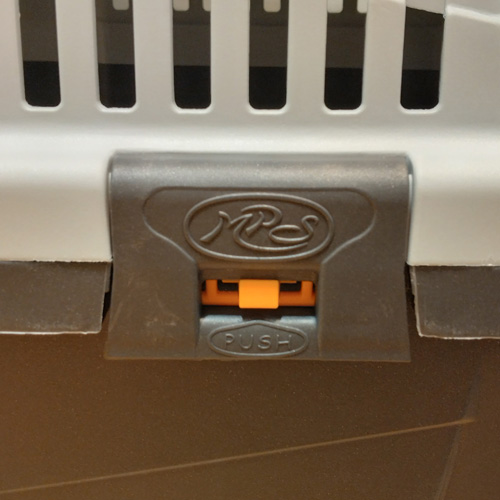 ペット・ケージ　SKUDOイアタ