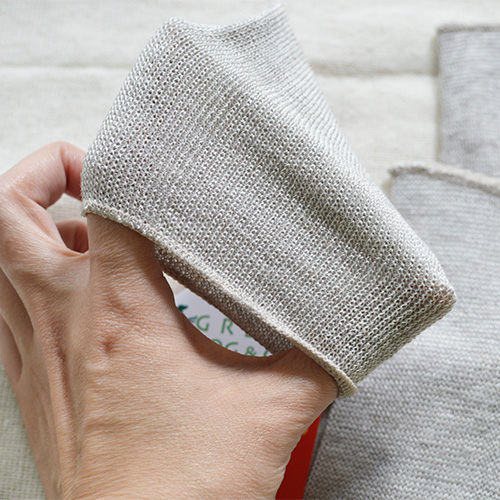 クークチュール　テラヘルツワン・シルク腹巻