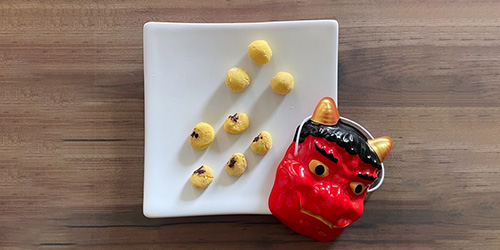 節分の「お豆」をイメージして、愛犬用にやさしいボーロのレシピをご紹介